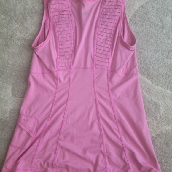 Lululemon - Picture 3 of 7